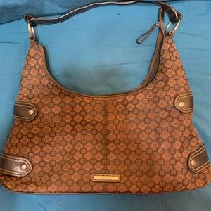 Nine West Purse 🛑
